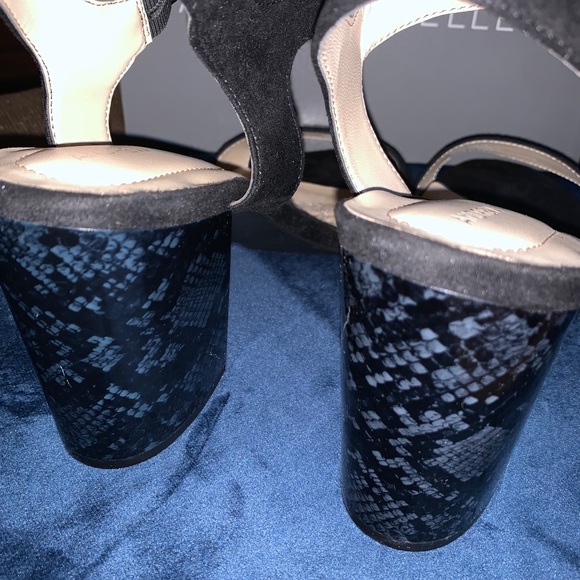 Grey & Black Snake Skin Print Heels - Picture 3 of 3